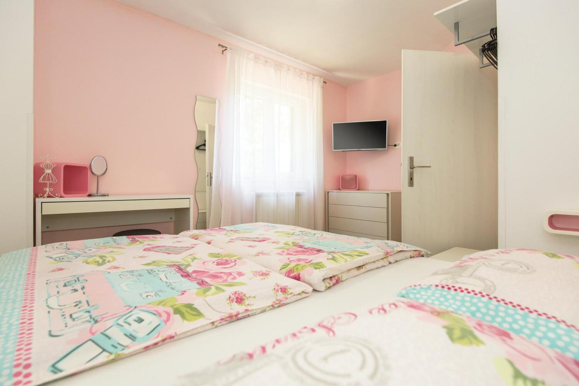 Holiday Home Rea Labin  Exterior photo